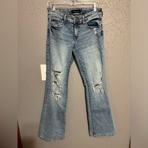 women’s flare leg jeans